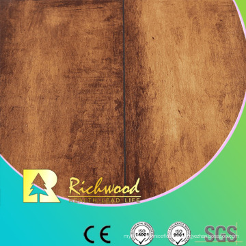 Piso laminado à prova d&#39;água de textura de Woodgrain do agregado familiar 12.3mm E1 AC4